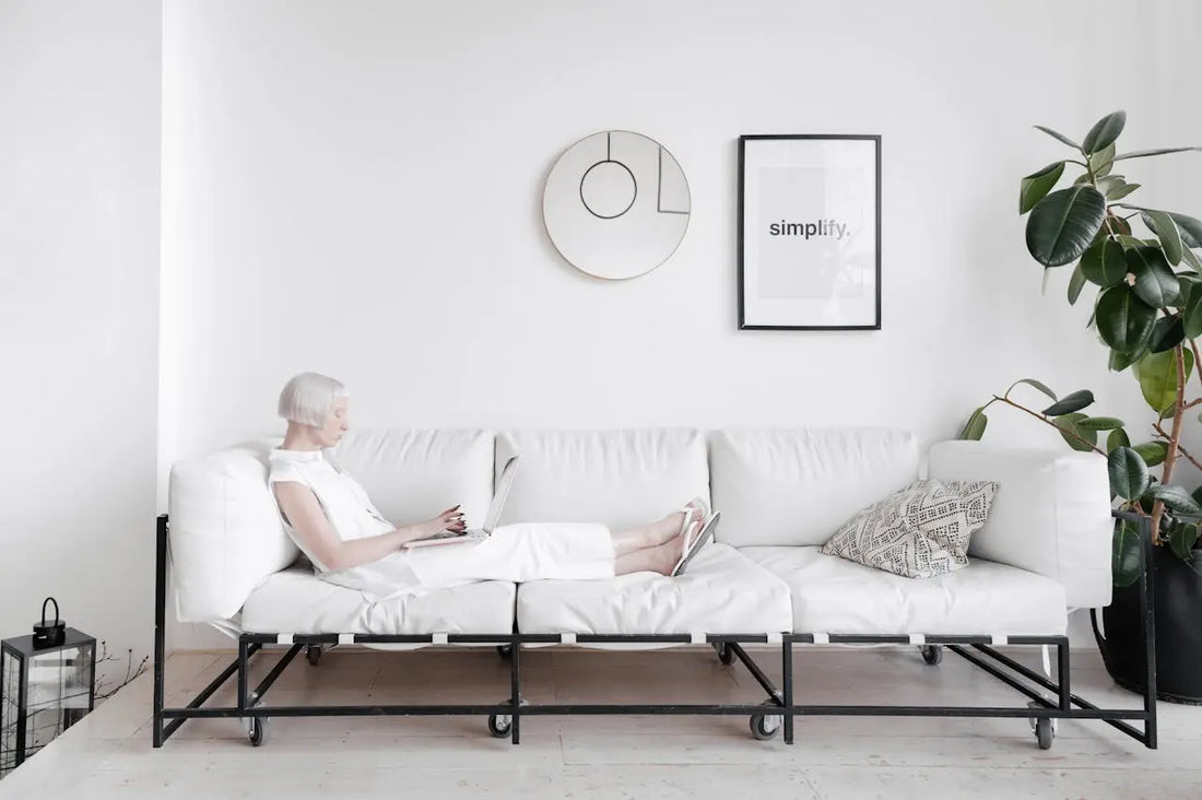 How Outsmart Simplifies Life - Less Hassle, More Living - Outsmart