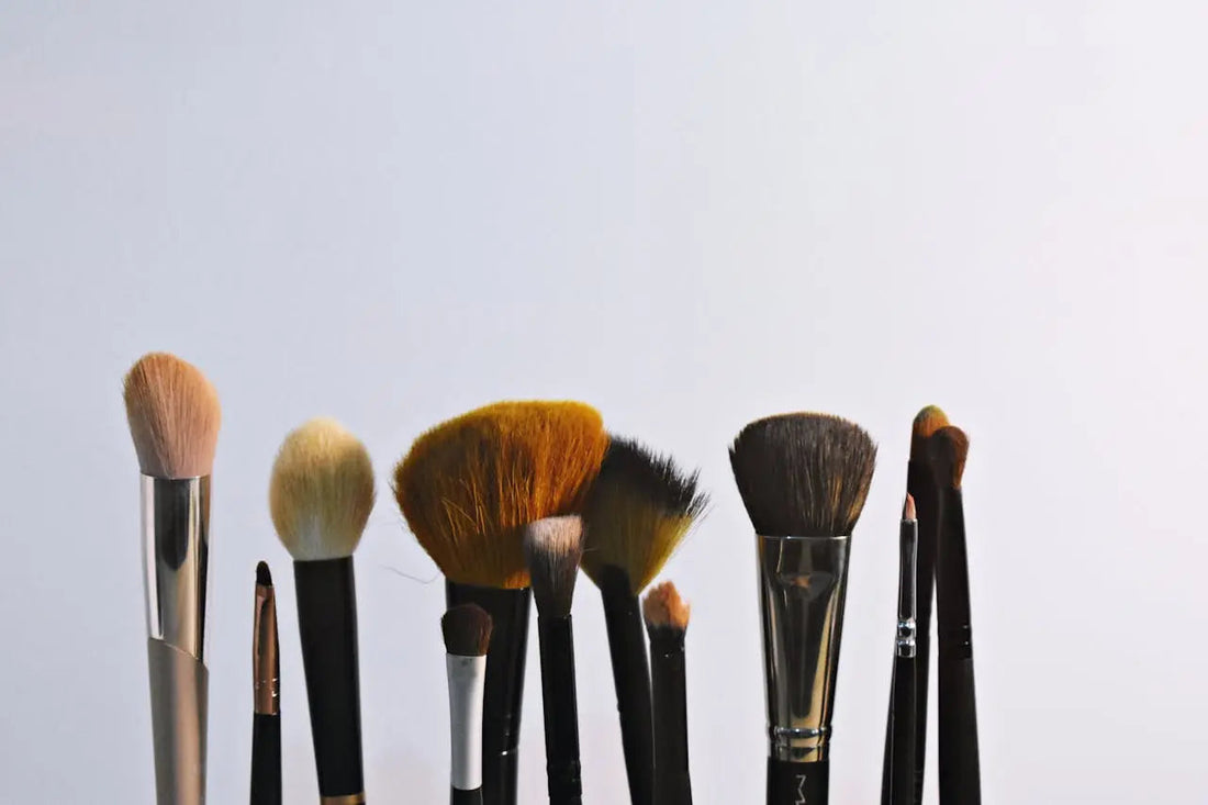 How to Clean Makeup Brushes the Smart Way - Outsmart