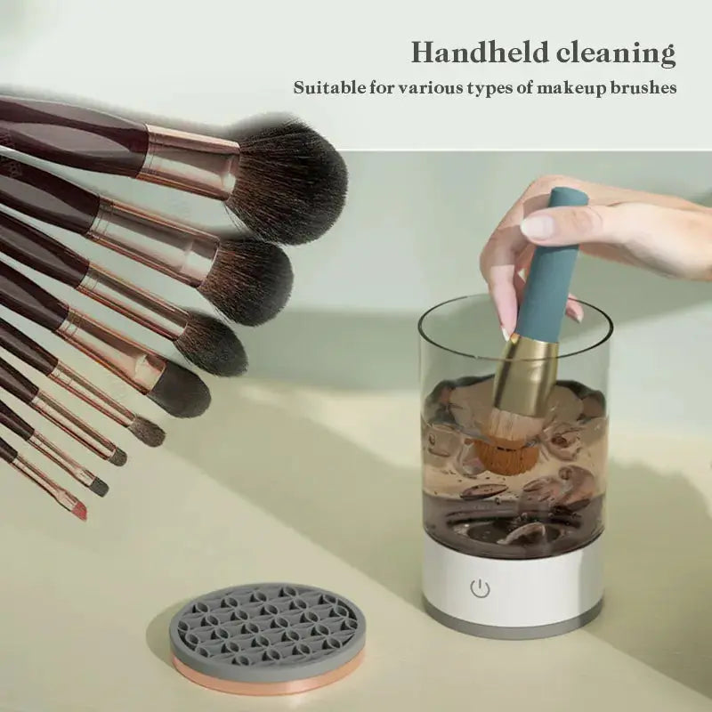 Makeup brush cleaner with dual automatic and manual modes