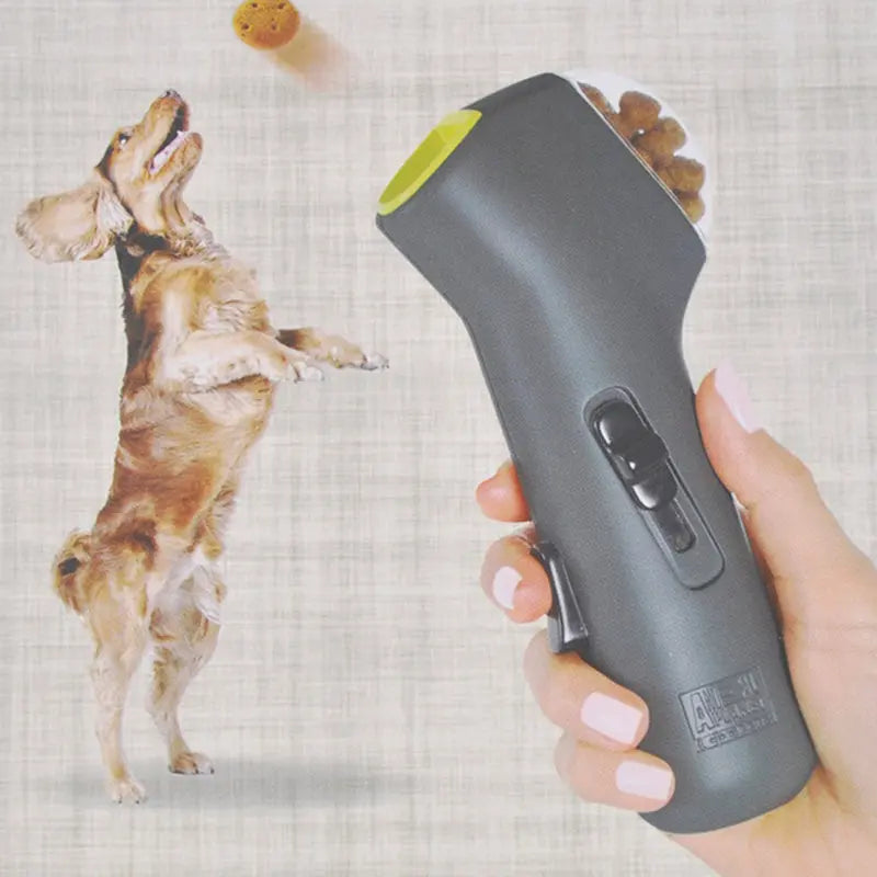 Dog Treat Launcher - Outsmart