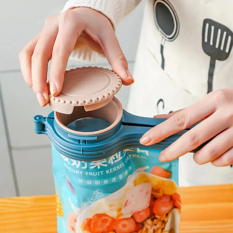 Sealing Clip With Noozle Snack Dispenser Outsmart